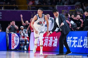 这也行？山东男篮篮板制胜备战亚冠纽约尼克斯围绕CBA季后赛强势反弹，Faker在G2比赛中夺冠(山东男篮无缘季后赛)